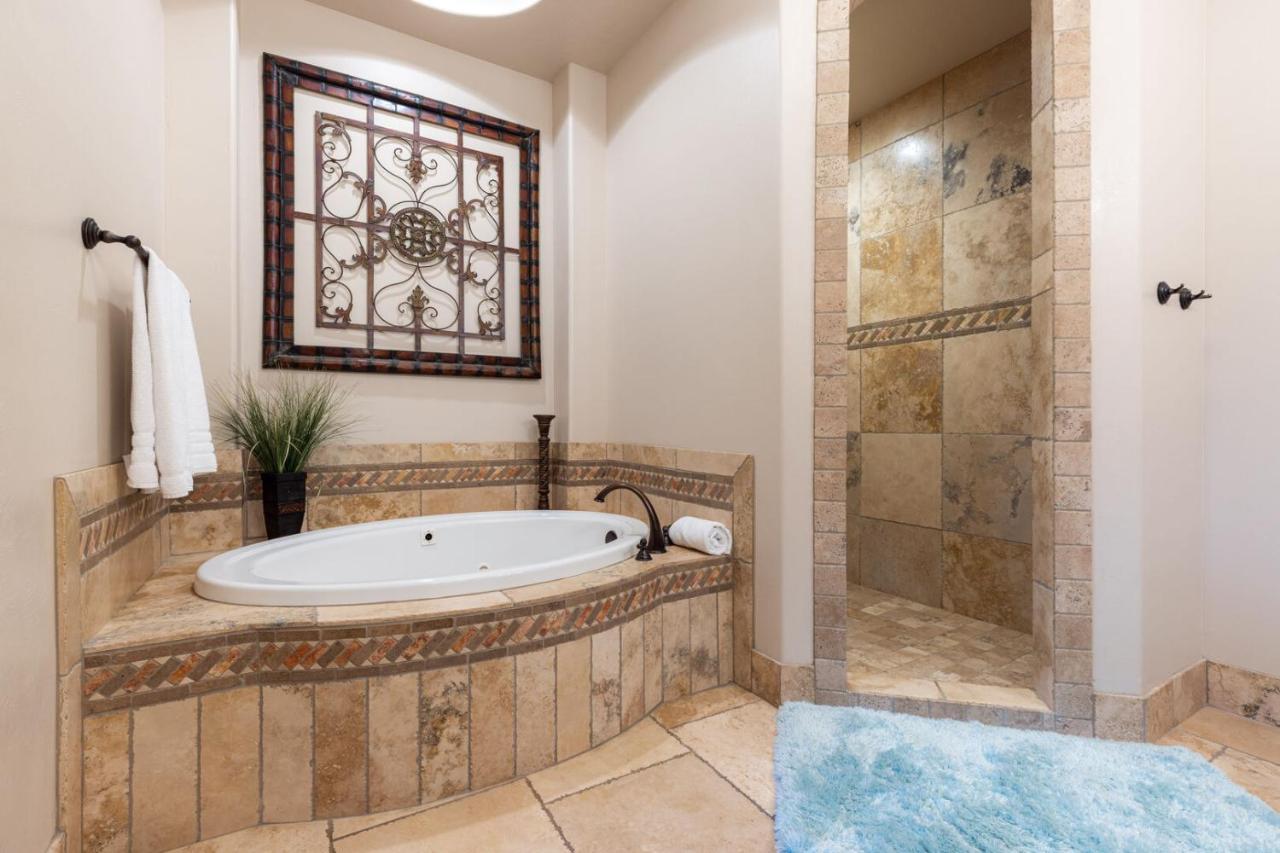D5-Coral Springs Poolside-Ground Floor 3-Bedroom Hillside View Hurricane Værelse billede